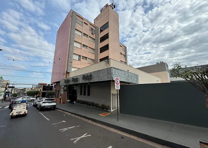 Santa Rosa Hotel