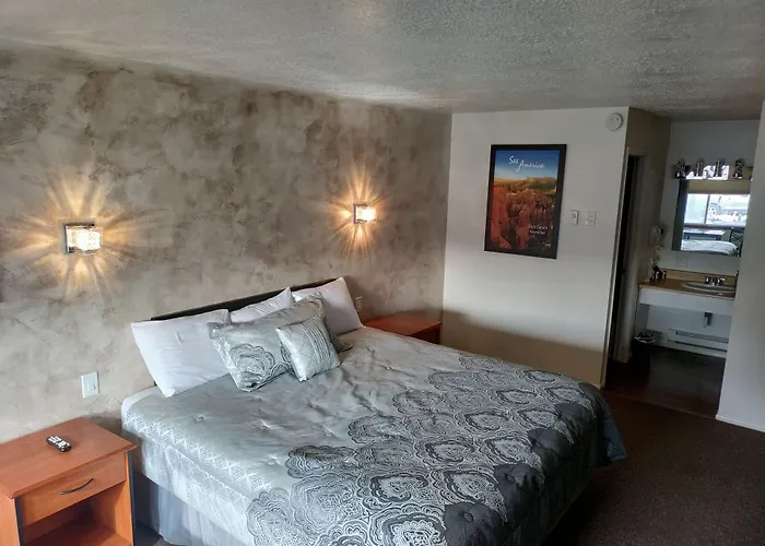 High Desert Inn