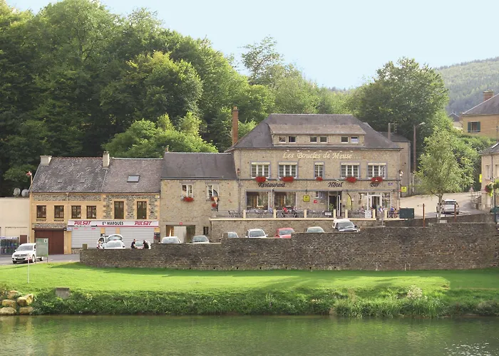 Hotel Les Boucles de Meuse à Monthermé
