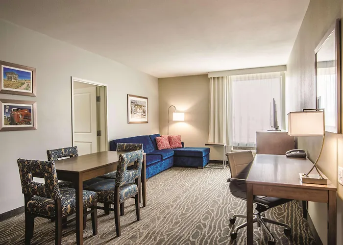 La Quinta By Wyndham Kingman