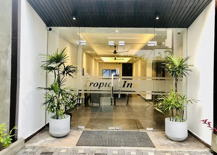 Tropic Inn - Mount Lavinia