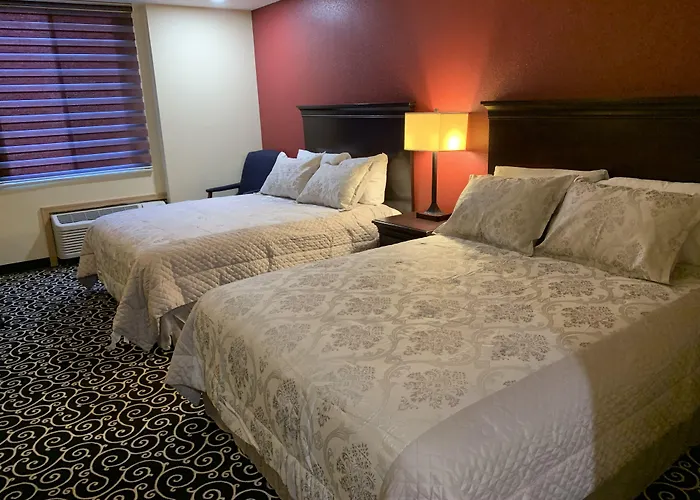 Fairbridge Inn Express Hiawatha