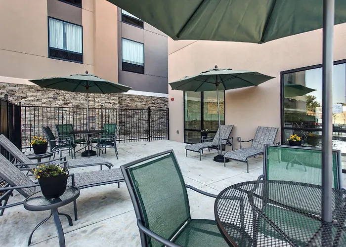 Hampton Inn & Suites-Wichita/Airport, Ks
