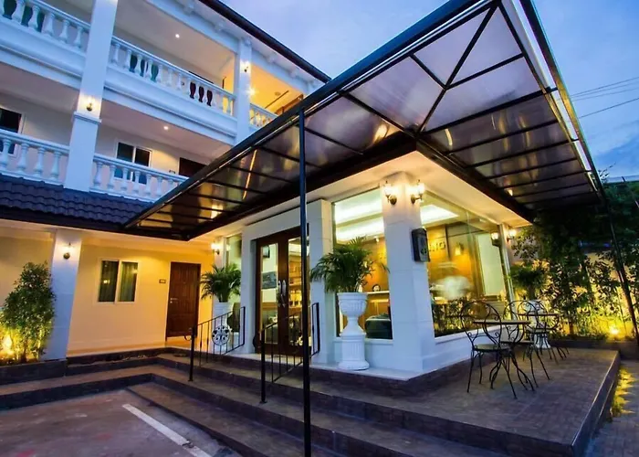 The Lion King Hotel By Thai Baan Ozone Udonthani