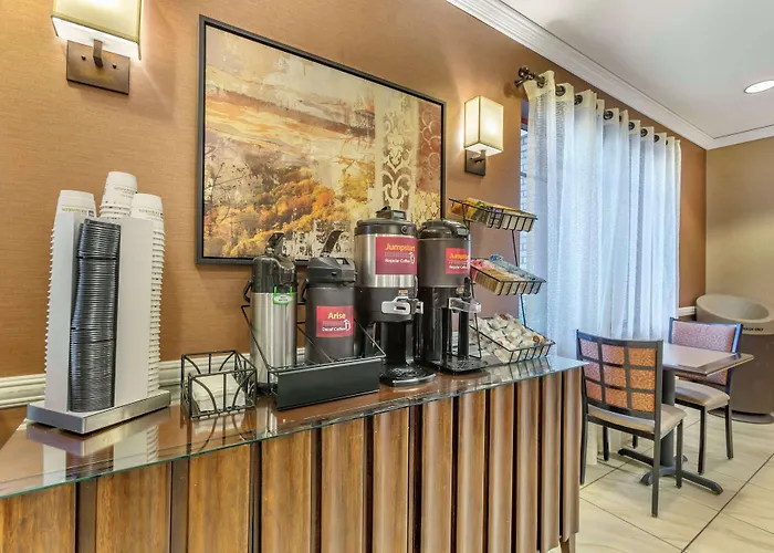 Best Western Plus Chandler Hotel & Suites