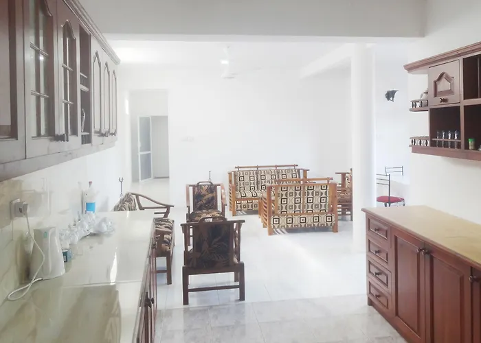 Hillstreet Villa