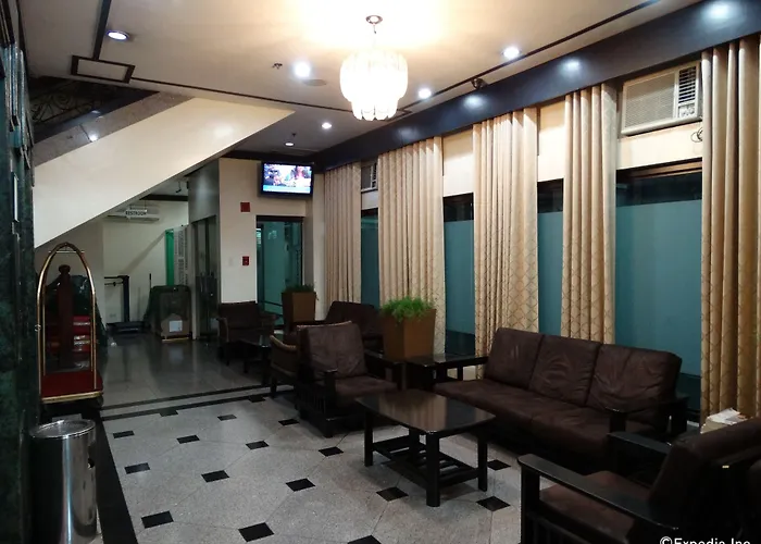 Urban Travellers Hotel