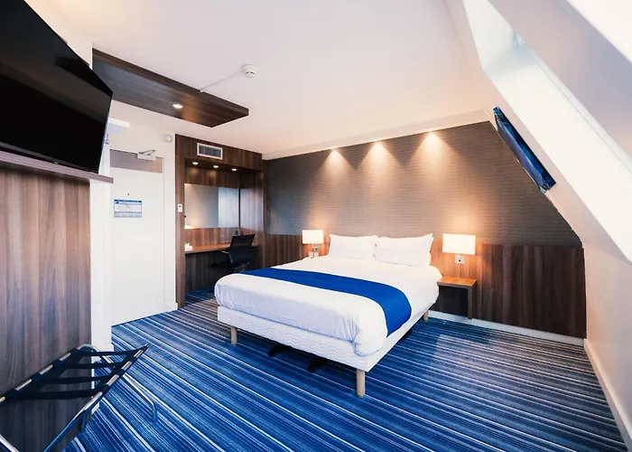 Holiday Inn Express Lille Centre By Ihg