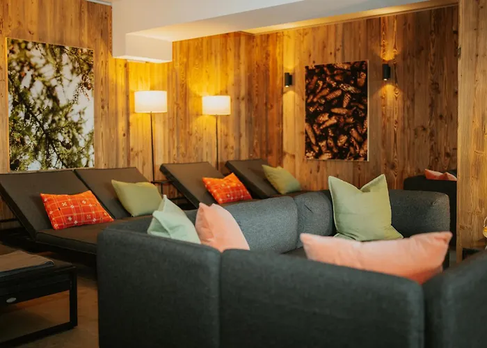 Waldhotel Kreuztanne