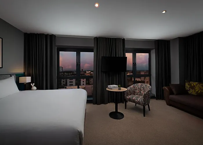 George Limerick Hotel