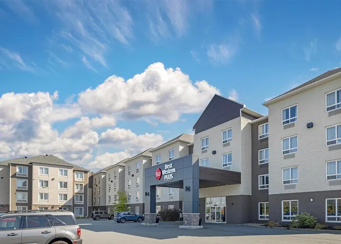 Best Western Plus Dartmouth Hotel & Suites