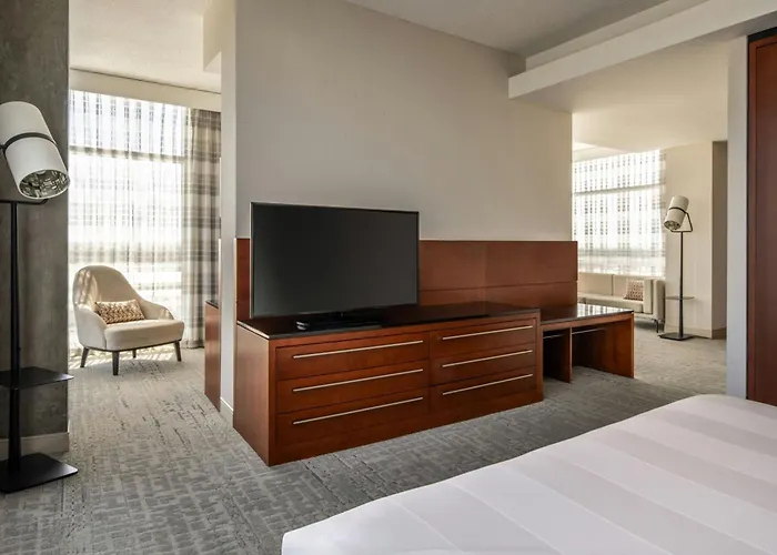 Marriott Montreal Airport In-Terminal Hotel