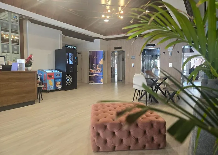 Al Raya Hotel Apartments