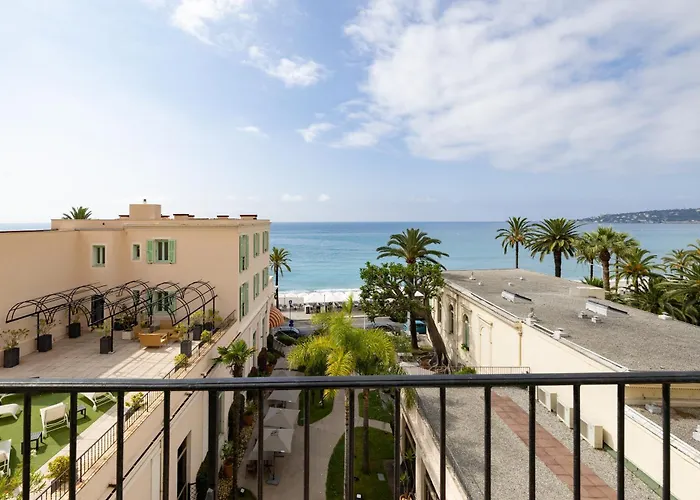 Hotel Vacances Bleues Balmoral