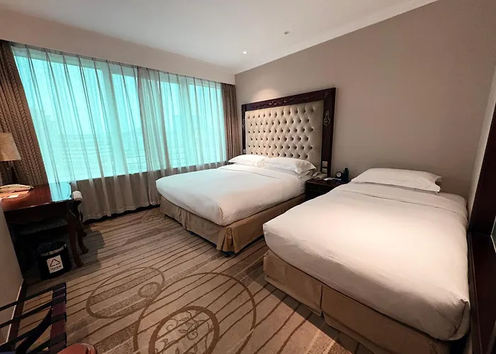 Howard Johnson Paragon Hotel Beijing