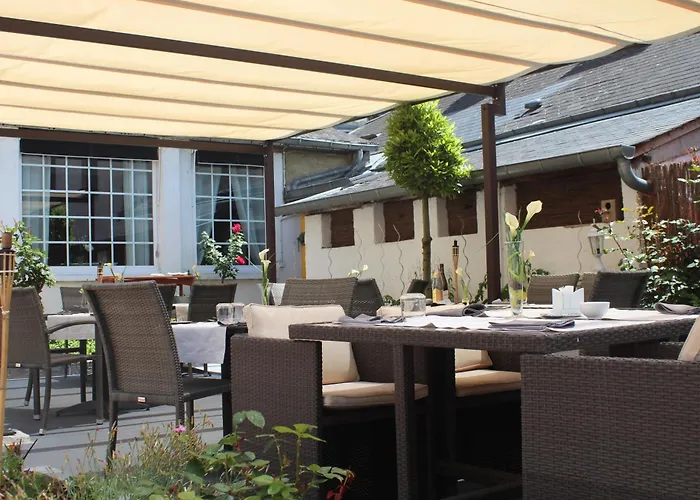Logis Hôtels Restaurant Les 3 Rois Issoudun