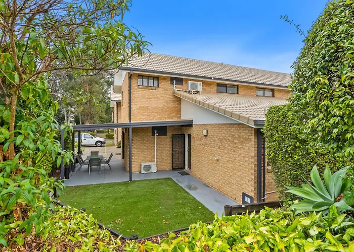 Quality Hotel Robertson Gardens