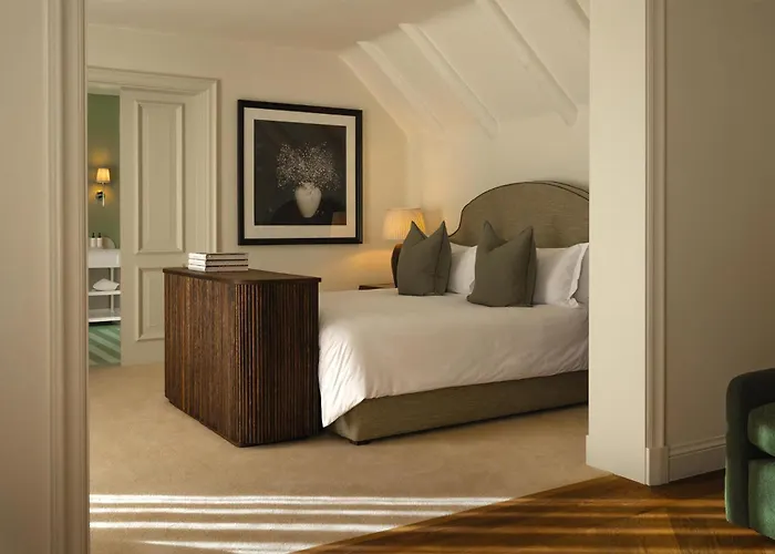 Maison Cabriere Boutique Hotel