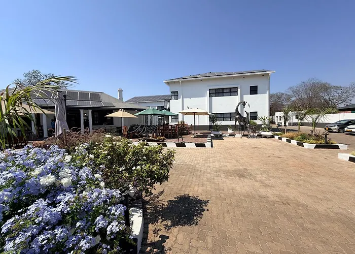 10 On Pauling Hotel Bulawayo