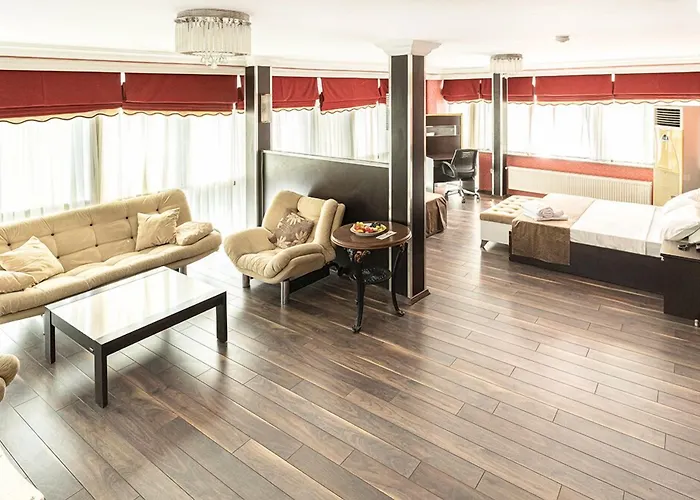 Pamuk City Hotel
