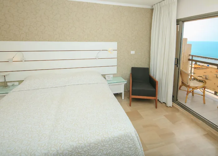 Residence Beach Hotel