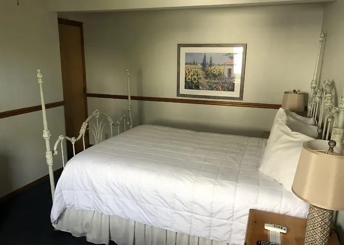 Catalina Island Seacrest Inn