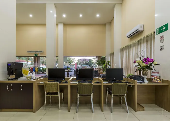 Hotel Thomasi Express