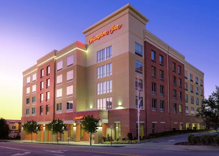 Hampton Inn Wilmington Downtown
