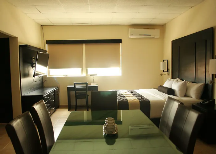 Hotel El Camino Inn & Suites