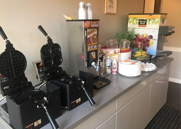 Greentree Inn & Suites Los Angeles - Alhambra - Pasadena