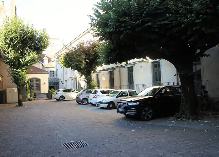 Hotel De Paris
