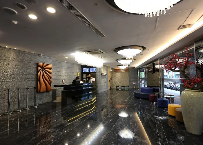 Chiayi Look Hotel