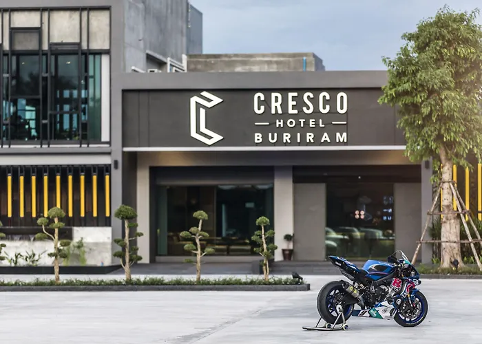 Cresco Hotel Buriram
