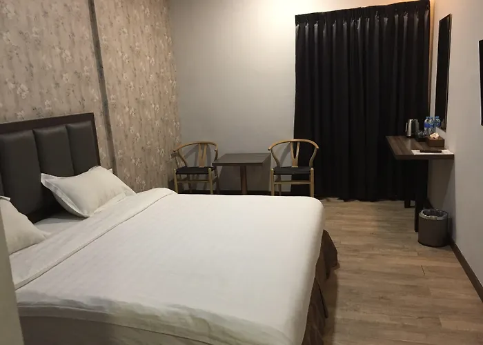 Eatern Hotel