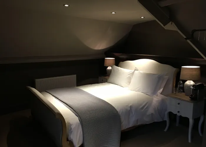 The Lion Hotel - Pub & Restaurant