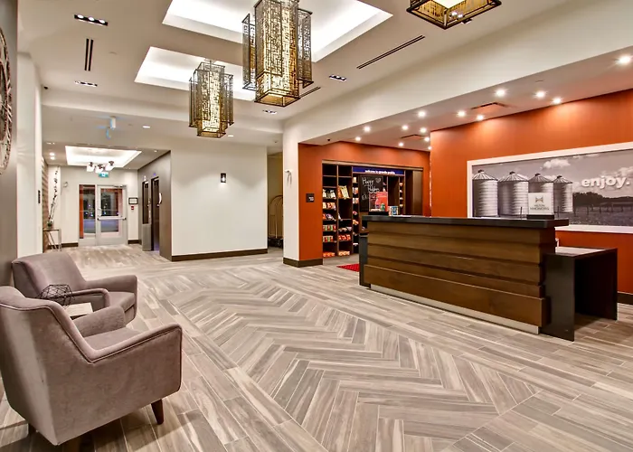 Hampton Inn & Suites By Hilton Grande Prairie