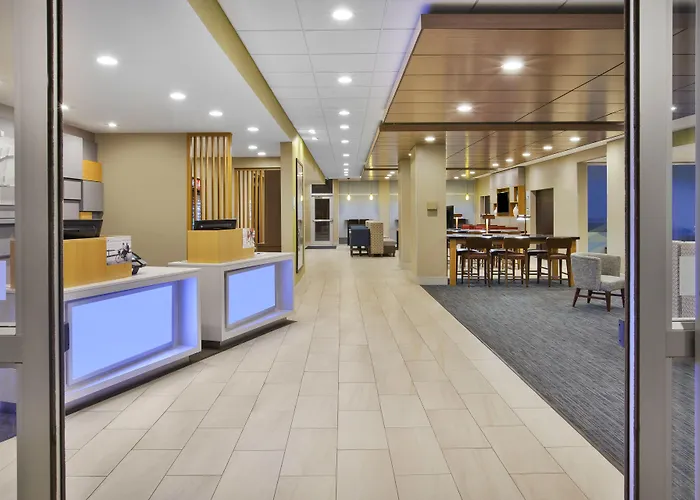 Holiday Inn Express & Suites - Parkersburg East By Ihg