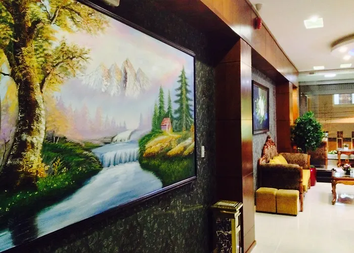 Queen Garden Hotel & Apartment