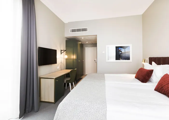 Elite Hotel Academia