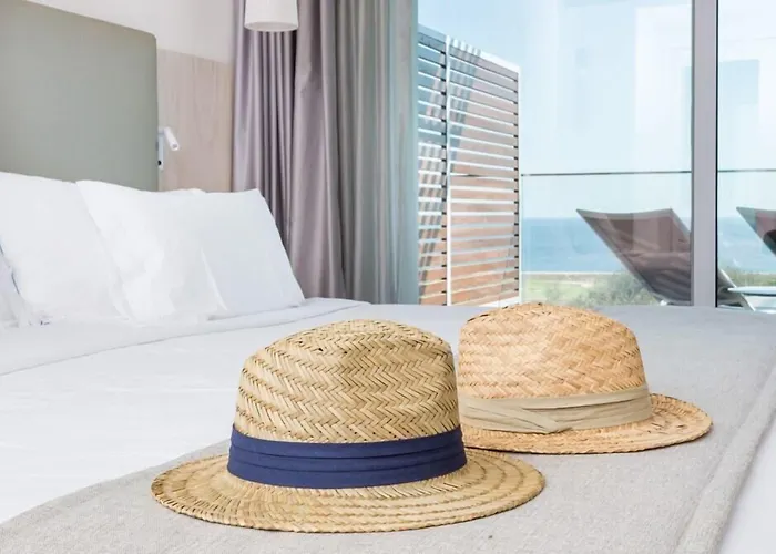 Palmares Beach House Hotel - Adults Friendly