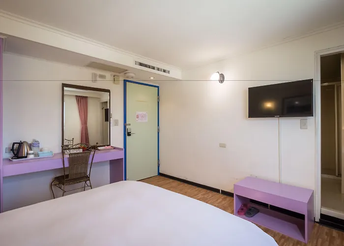 Apple Hotel
