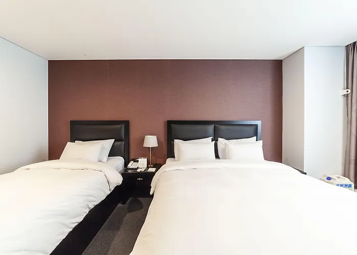 Gangneung Tourist Hotel