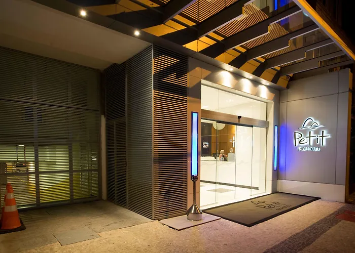 Petit Rio Hotel