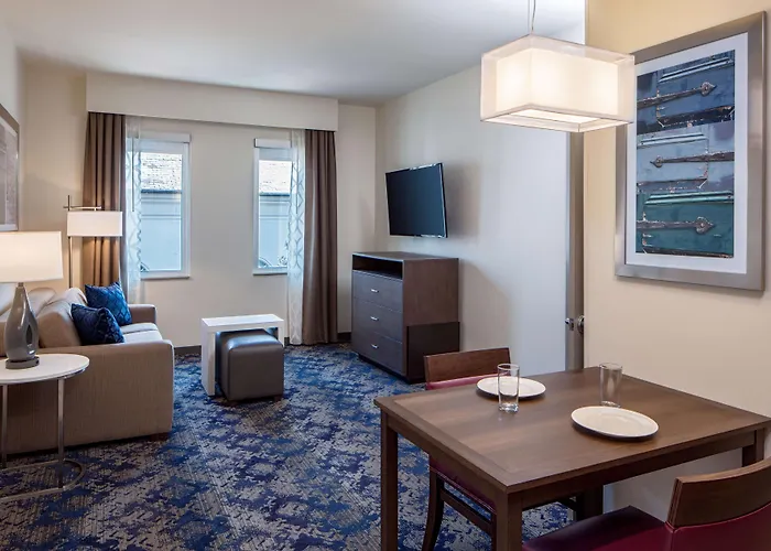 Homewood Suites By Hilton New Orleans French Quarter
