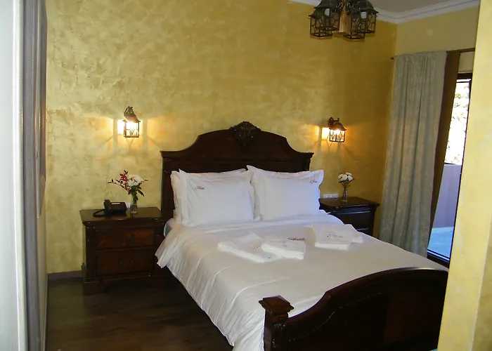 Theatro Hotel Odysseon