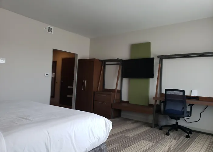 Holiday Inn Express & Suites - Brigham City - North Utah By Ihg