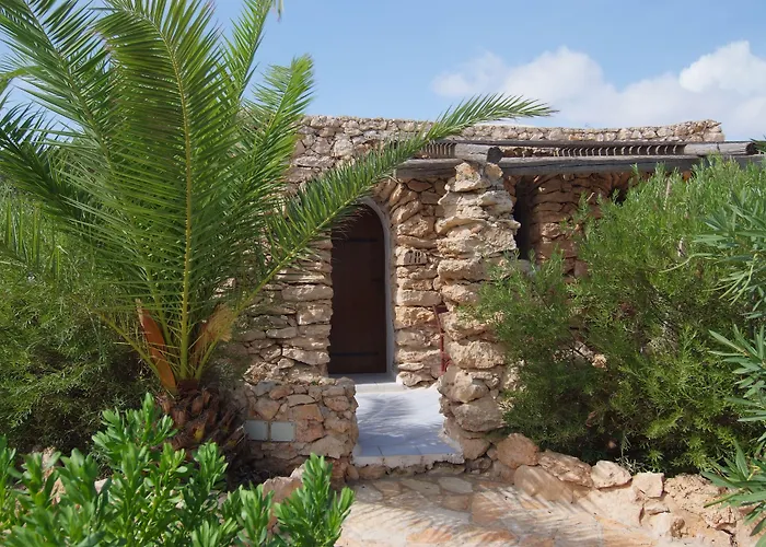 Hotel I Dammusi di Borgo Cala Creta Lampedusa