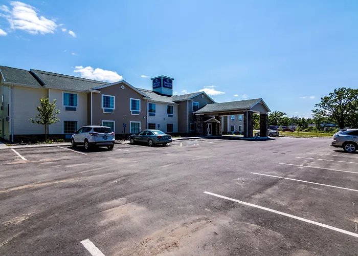 Cobblestone Inn & Suites - Barron