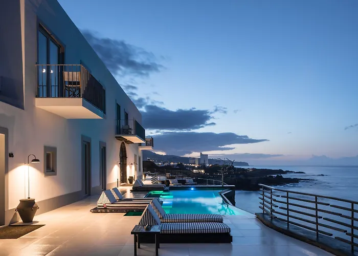 White Exclusive Suites & Villas