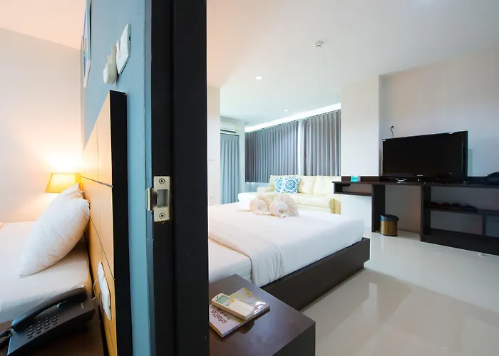 Lee Hotel